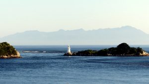 Hells Gate - Entrance to Macquarie Harbour